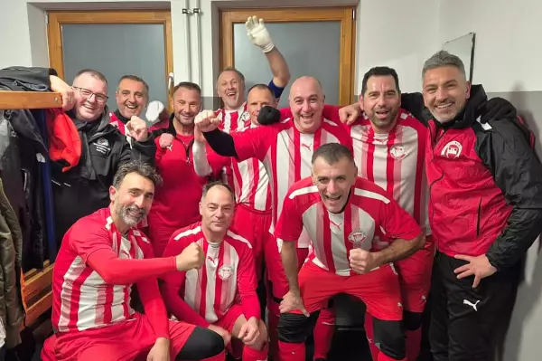 Hattrick-Bomber und TW Hakan sichern den Einzug ins Viertelfinale: 1767008872-1765867709=1141163