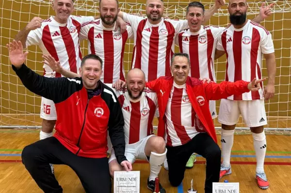 Ü 40 feiert Turniersieg in Kremmen: 1770167417-1768124527=2042890